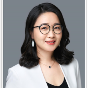 Lucy Feng (Vice President at Baozun Inc.)