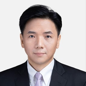 Simon Hui (Partner at Baker & McKenzie Shanghai Office)