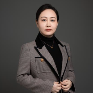 Angel Chen (Head of Career Transition and Mobility at LHH FESCO)