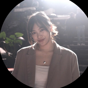 Nicole Ji (Assistant E-commerce Manager (Origins) at Estee Lauder Companies) Nicole Ji (Assistant E-commerce Manager (Origins) at Estee Lauder Companies)