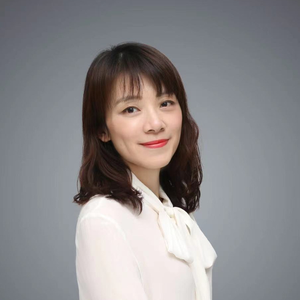 Michelle Dong (HR Director of Roehm Chemical Shanghai)