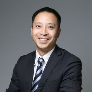 郑嵘 Zheng Rong (毕马威金融业组织和人力资源咨询业务主管合伙人 Partner and Head of Financial Services Organizational & HR Consulting at KPMG China) 郑嵘 Zheng Rong (毕马威金融业组织和人力资源咨询业务主管合伙人 Partner and Head of Financial Services Organizational & HR Consulting at KPMG China)