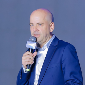 Knut Hilles (Chief Information Officer at SAIC VOLKSWAGEN)