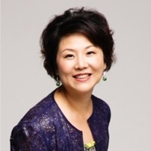 Julie Zhou (Founder of Leadership Focused Consulting Co.)