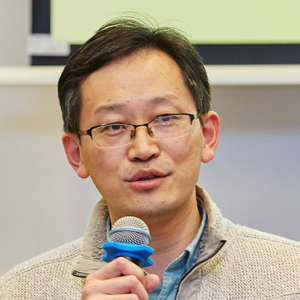 Yichao Zhang (Founder of Shanghai Jiuqian Volunteer Center)
