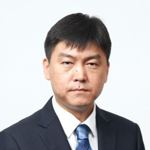 Gang Jia (Deputy Director of TEDA Automotive Industry Promotion Bureau)