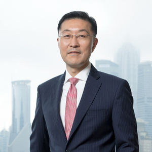 Jisoo Chon (General Manager at The Peninsula Shanghai)