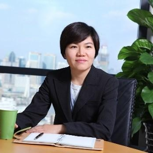 Jennifer Qin (Partner at Deloitte)